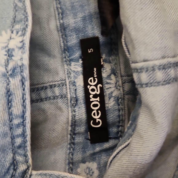 Girls size 5t overalls bundle - Picture 9 of 10